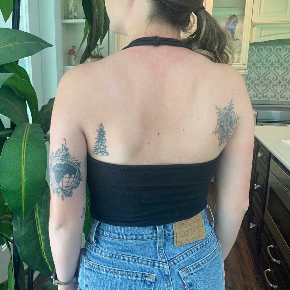 Halter Top - Picture 2 of 2